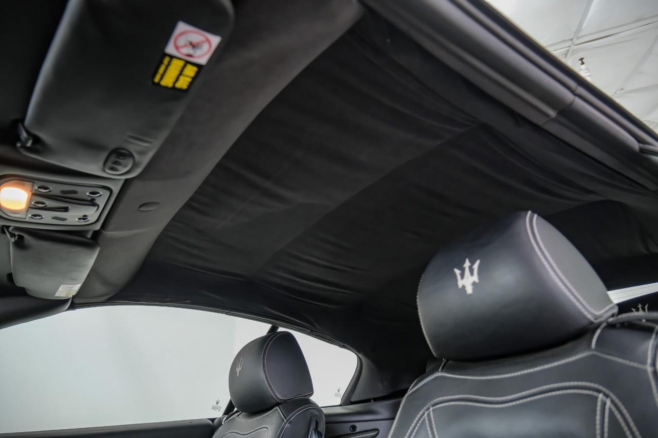 2012 Maserati GranTurismo Convertible SPORT NAVIGATION LEATHER HEATED SEATS FRONT AND REAR PARKING SENSORS BOSE SOUND PADDLE SHIFTERS Carrollton TX