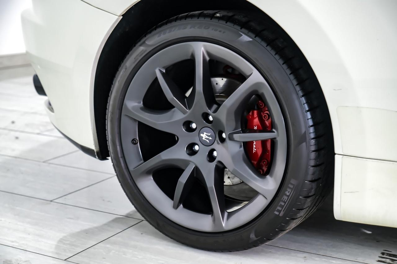 2012 Maserati GranTurismo Convertible SPORT NAVIGATION LEATHER HEATED SEATS FRONT AND REAR PARKING SENSORS BOSE SOUND PADDLE SHIFTERS Carrollton TX