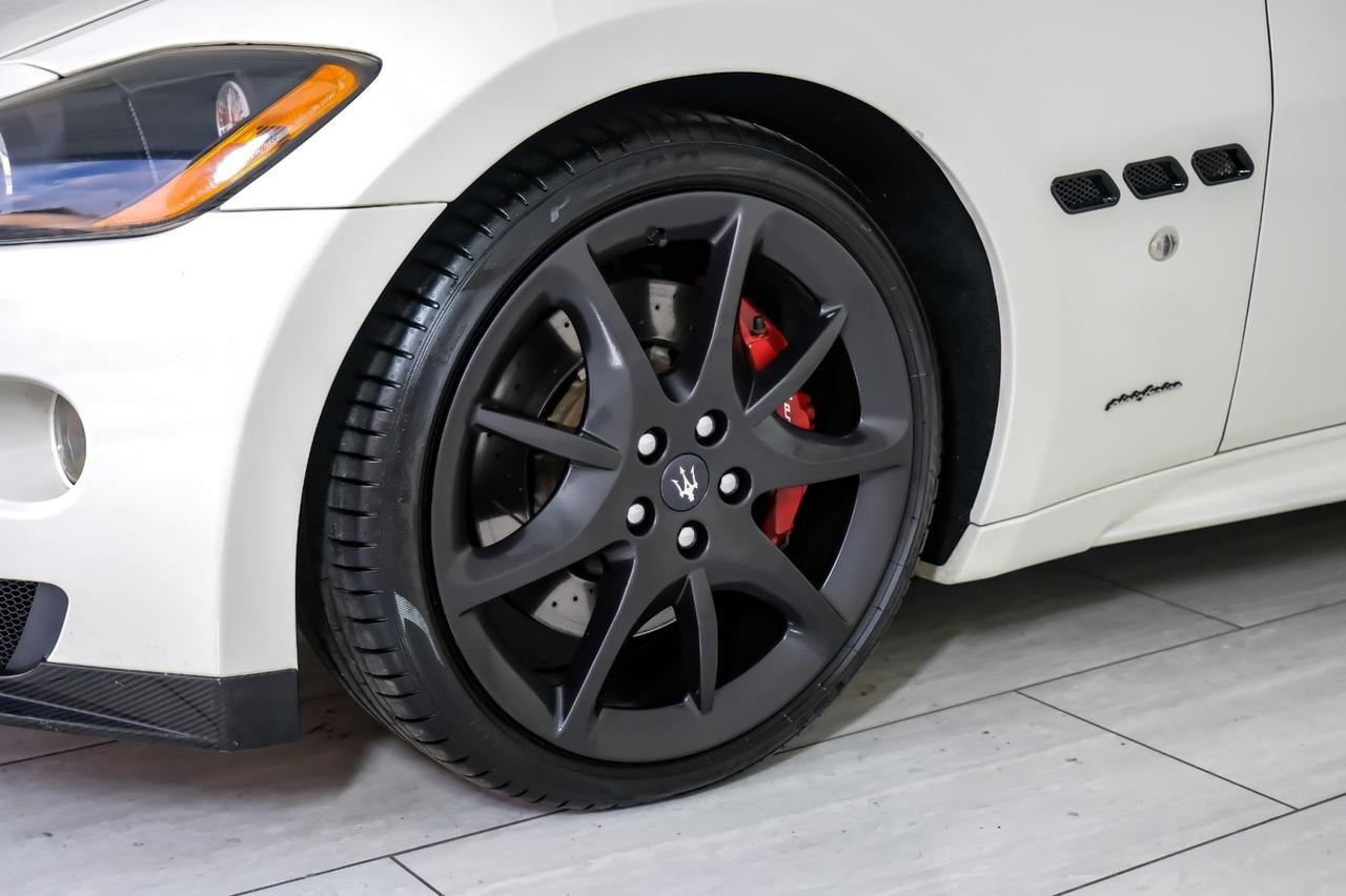 2012 Maserati GranTurismo Convertible SPORT NAVIGATION LEATHER HEATED SEATS FRONT AND REAR PARKING SENSORS BOSE SOUND PADDLE SHIFTERS Carrollton TX