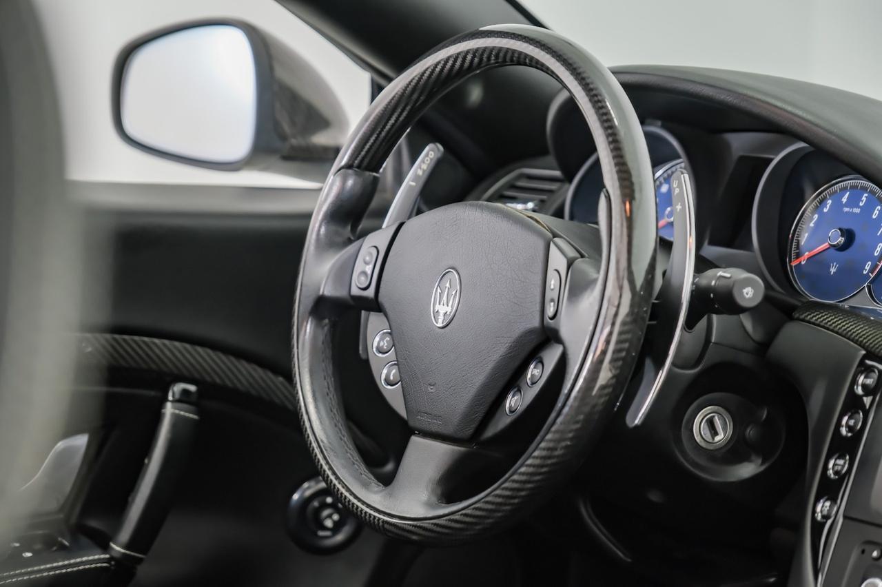 2012 Maserati GranTurismo Convertible SPORT NAVIGATION LEATHER HEATED SEATS FRONT AND REAR PARKING SENSORS BOSE SOUND PADDLE SHIFTERS Carrollton TX