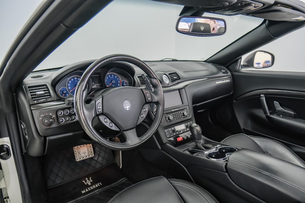 2012 Maserati GranTurismo Convertible SPORT NAVIGATION LEATHER HEATED SEATS FRONT AND REAR PARKING SENSORS BOSE SOUND PADDLE SHIFTERS Carrollton TX