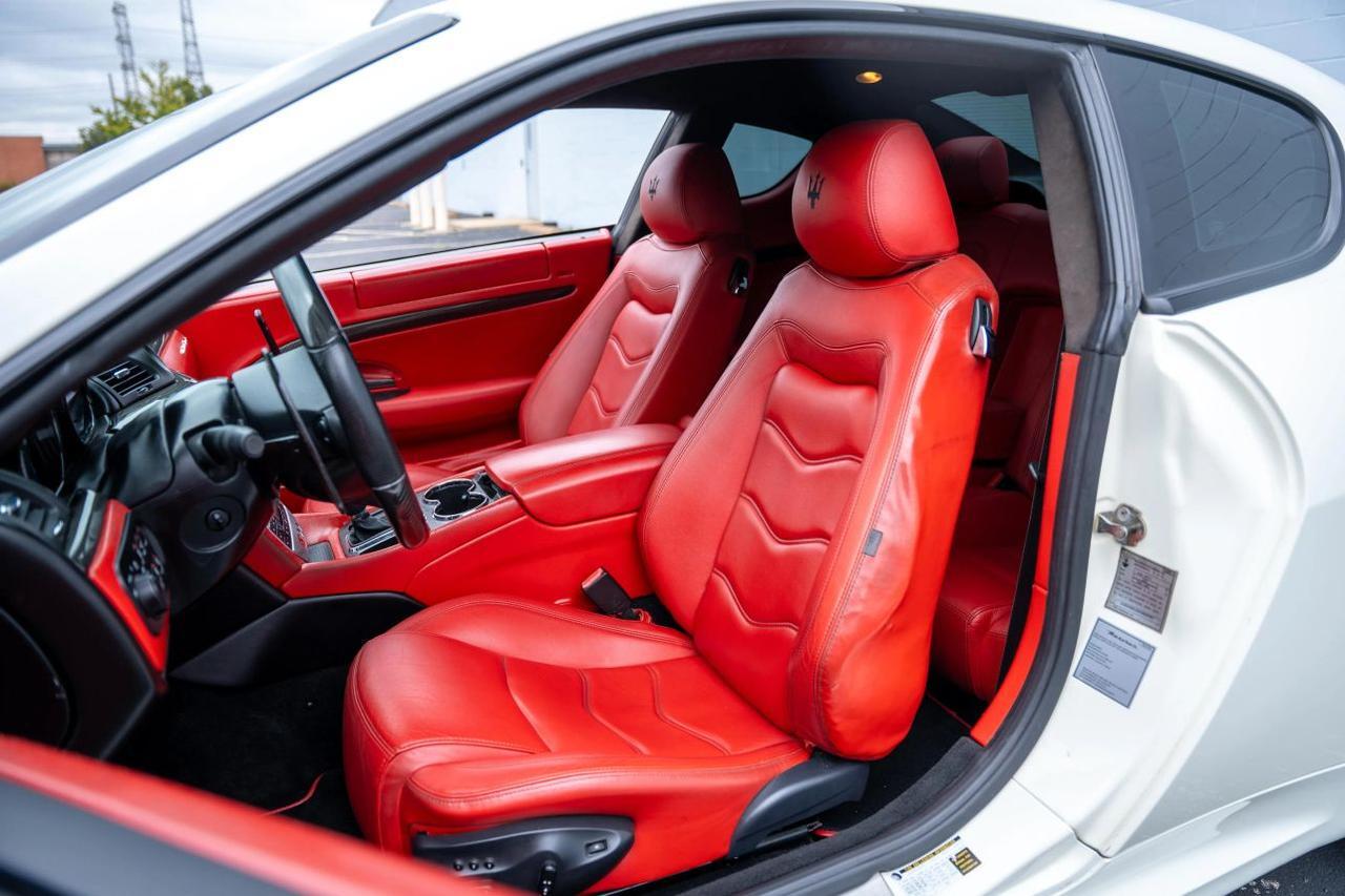 2012 Maserati GranTurismo MC Coupe 2D St. Louis MO