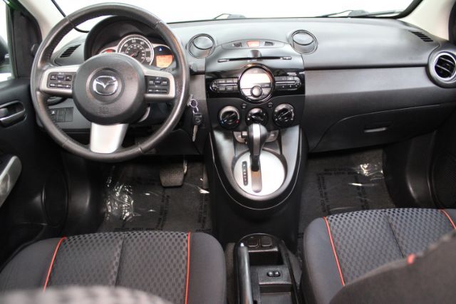 2012 Mazda Mazda2 Touring