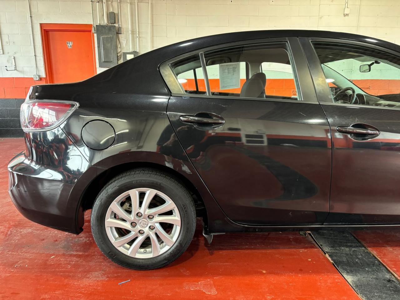 2012 Mazda Mazda3 i Touring Franklin OH