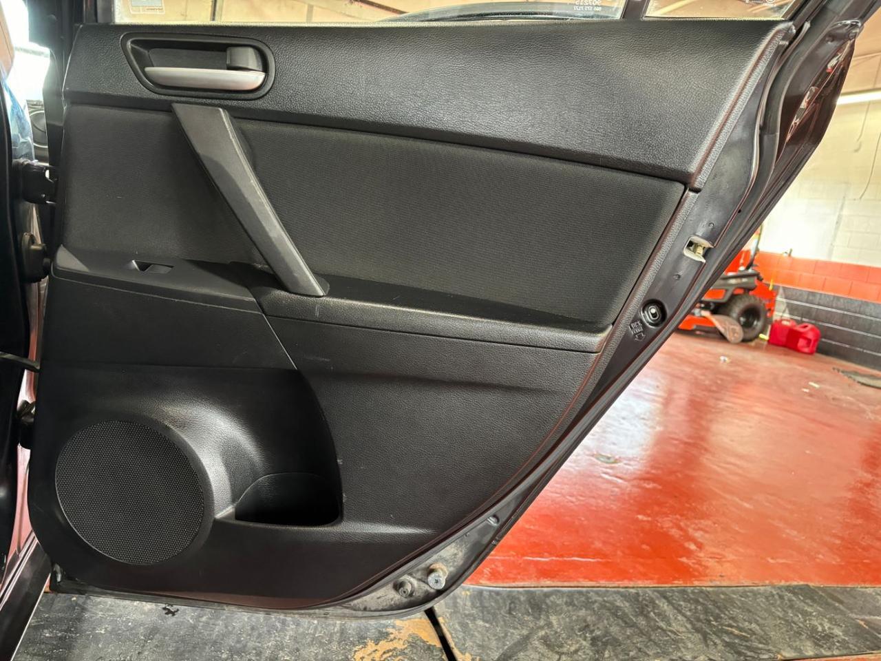 2012 Mazda Mazda3 i Touring Franklin OH