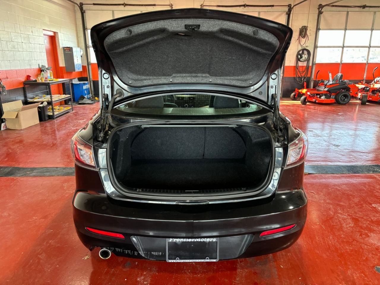 2012 Mazda Mazda3 i Touring Franklin OH