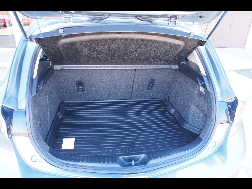 2012 Mazda Mazda3 i Touring