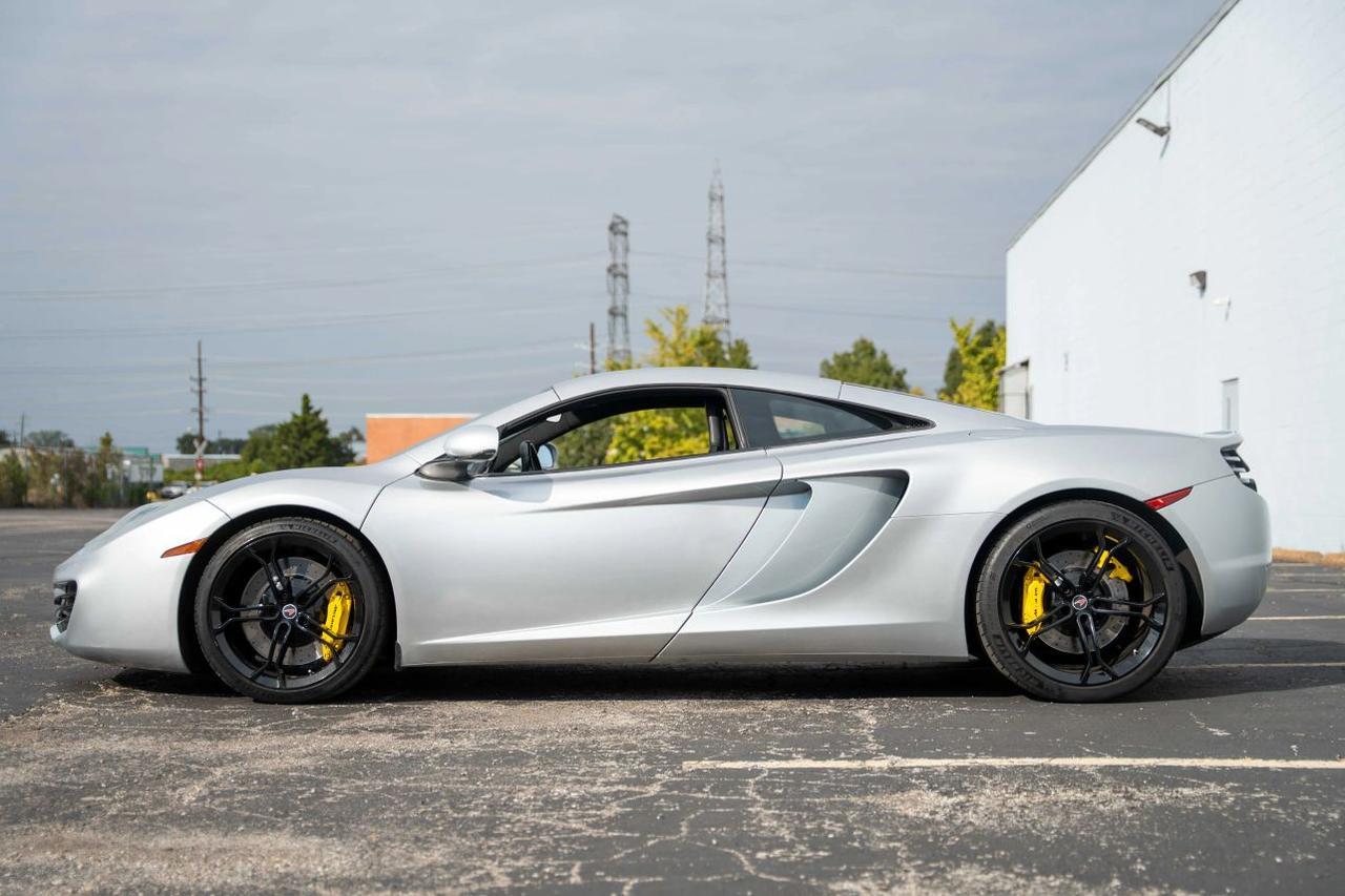 2012 McLaren MP4-12C Coupe 2D St. Louis MO