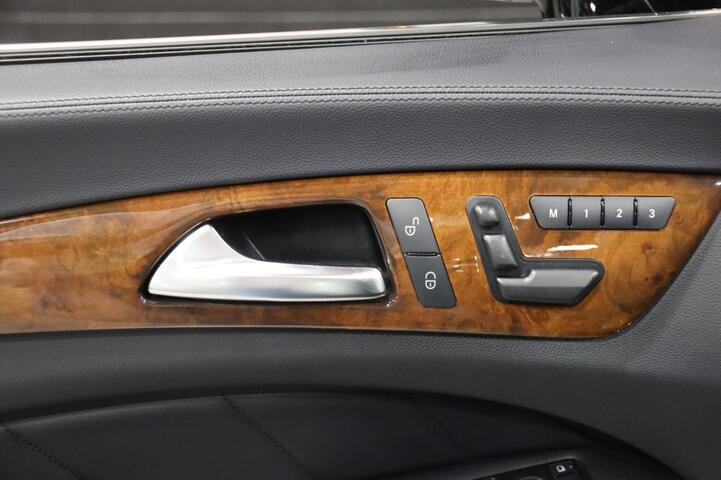 2012 Mercedes-Benz CLS 550 4MATIC AMG Sport 4dr Sedan Chicago IL