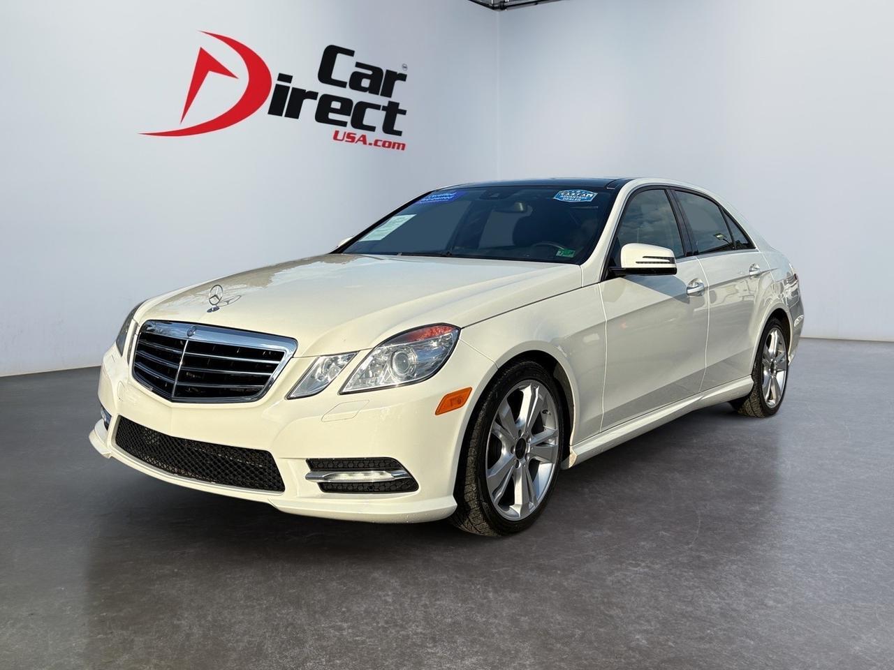 2012 Mercedes-Benz E-Class E 350 Luxury, HEATED SEATS, PANORAMIC MOONROOF, POWER LIFT TRUNK, BACKUP CAMERA WITH PARKING SENSORS, NAVIGATION, BLUETOOTH, PADDLE SHIFTERS, LOW MILEAGE, RIDE IN LUXURY!