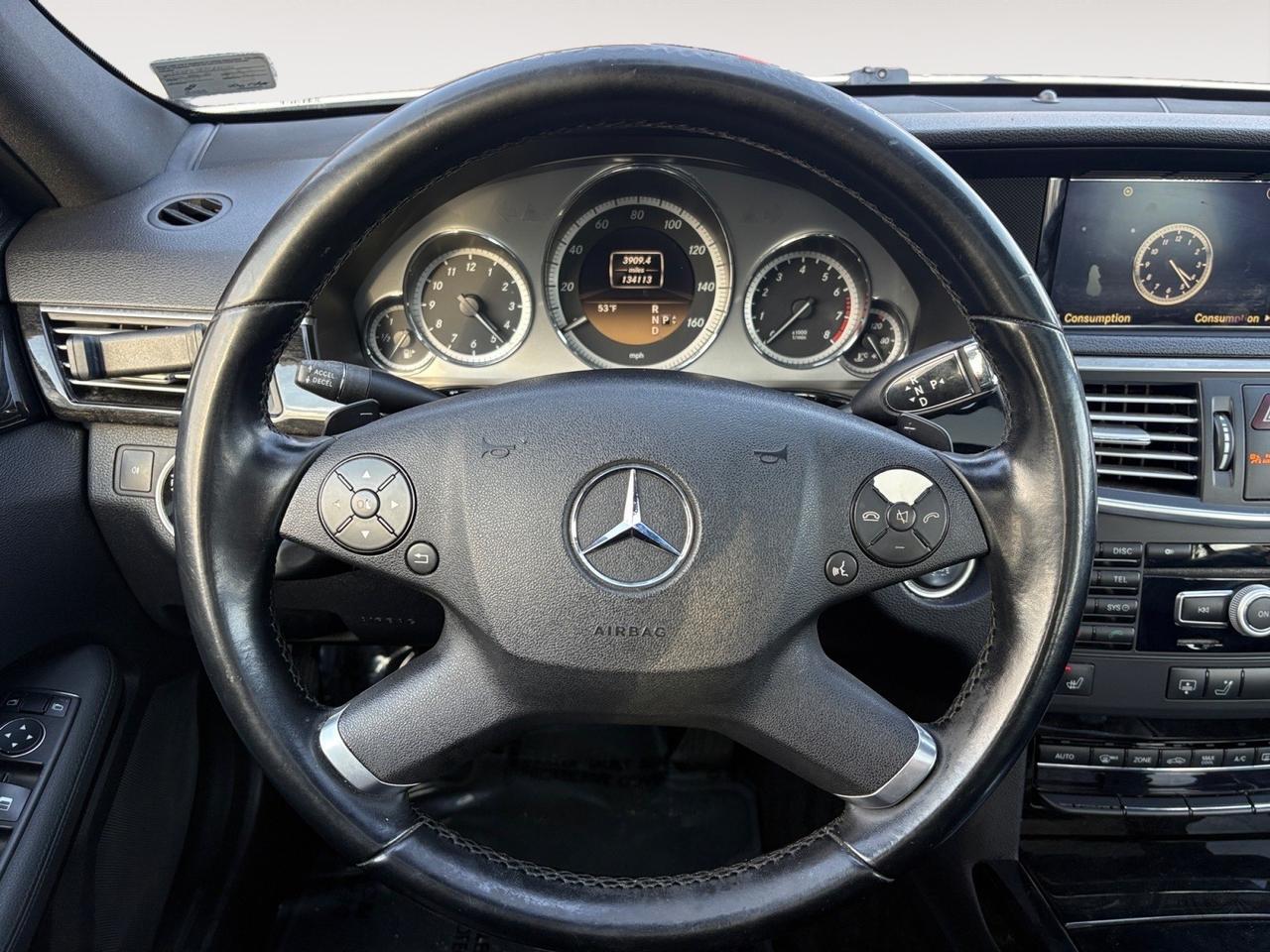 2012 Mercedes-Benz E-Class E 350 Luxury, HEATED SEATS, PANORAMIC MOONROOF, POWER LIFT TRUNK, BACKUP CAMERA WITH PARKING SENSORS, NAVIGATION, BLUETOOTH, PADDLE SHIFTERS, LOW MILEAGE, RIDE IN LUXURY!