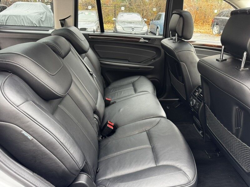 2012 Mercedes-Benz GL550 4Matic Willow Grove PA