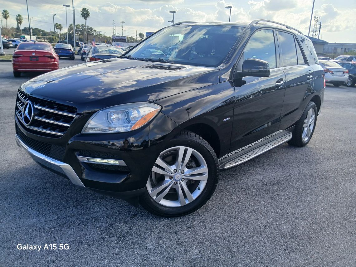 2012 Mercedes-Benz M-Class ML 350 4MATIC Sport Utility 4D