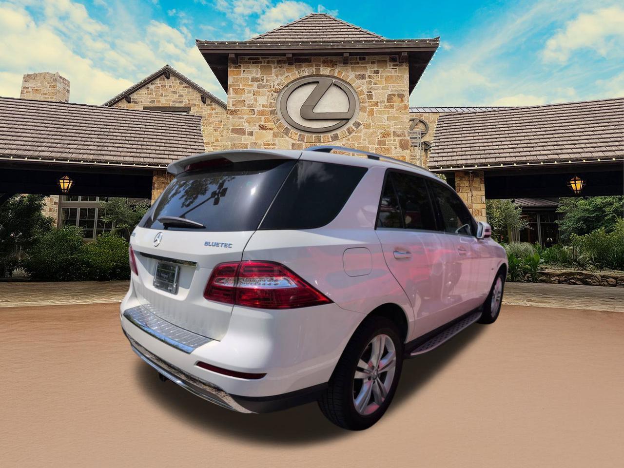 2012 Mercedes-Benz M-Class ML 350 BlueTEC