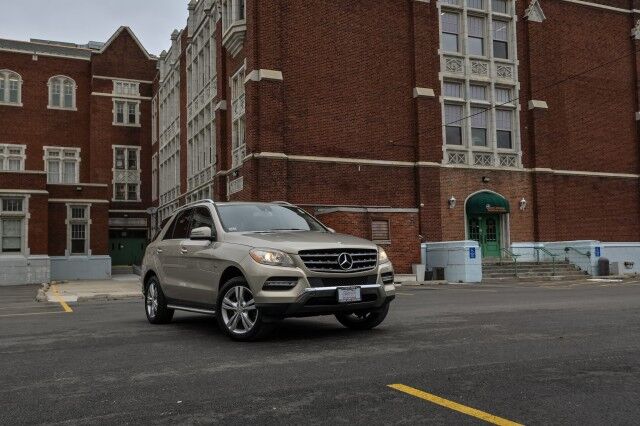 2012 Mercedes-Benz ML350 4Matic 4dr SUV Chicago IL