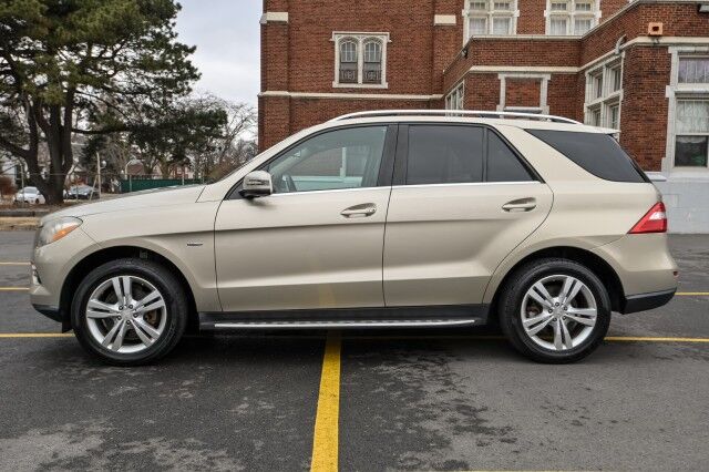 2012 Mercedes-Benz ML350 4Matic 4dr SUV Chicago IL