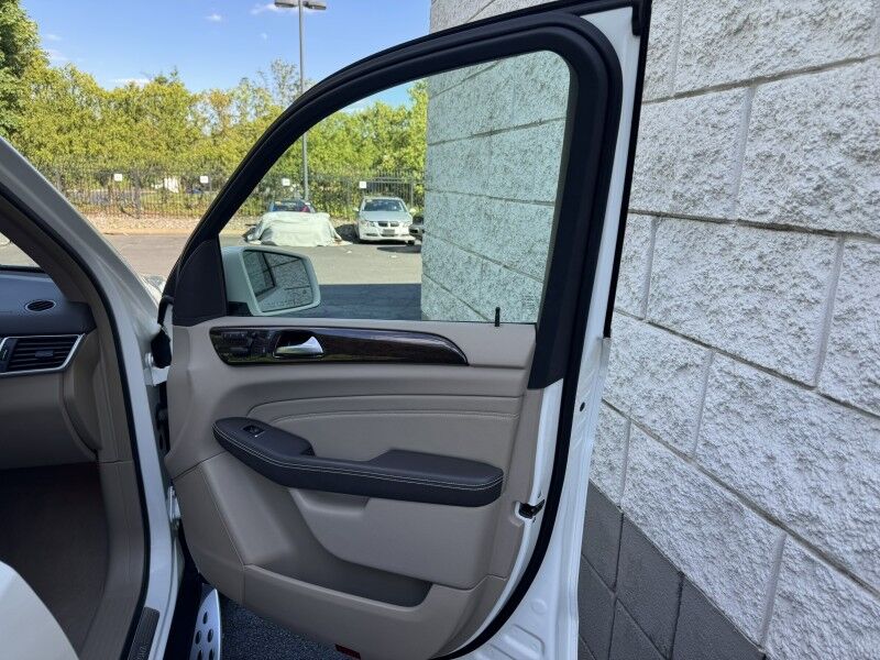 2012 Mercedes-Benz ML350 BlueTEC 4Matic Willow Grove PA