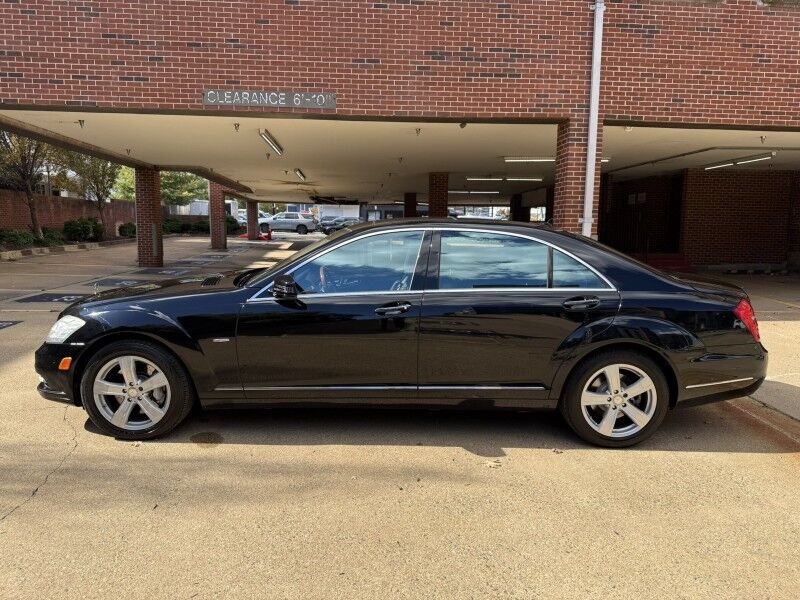 2012 Mercedes-Benz S-Class S 550 4MATIC w/ Premium Package 2 Arlington VA
