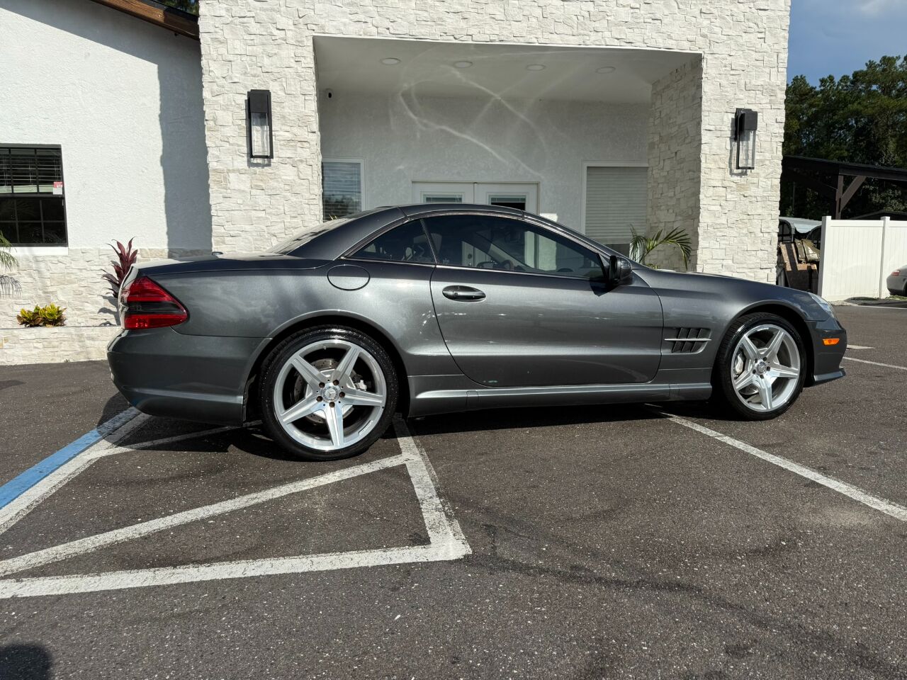 2012 Mercedes-Benz SL-Class 2dr Roadster SL 550 Jacksonville FL