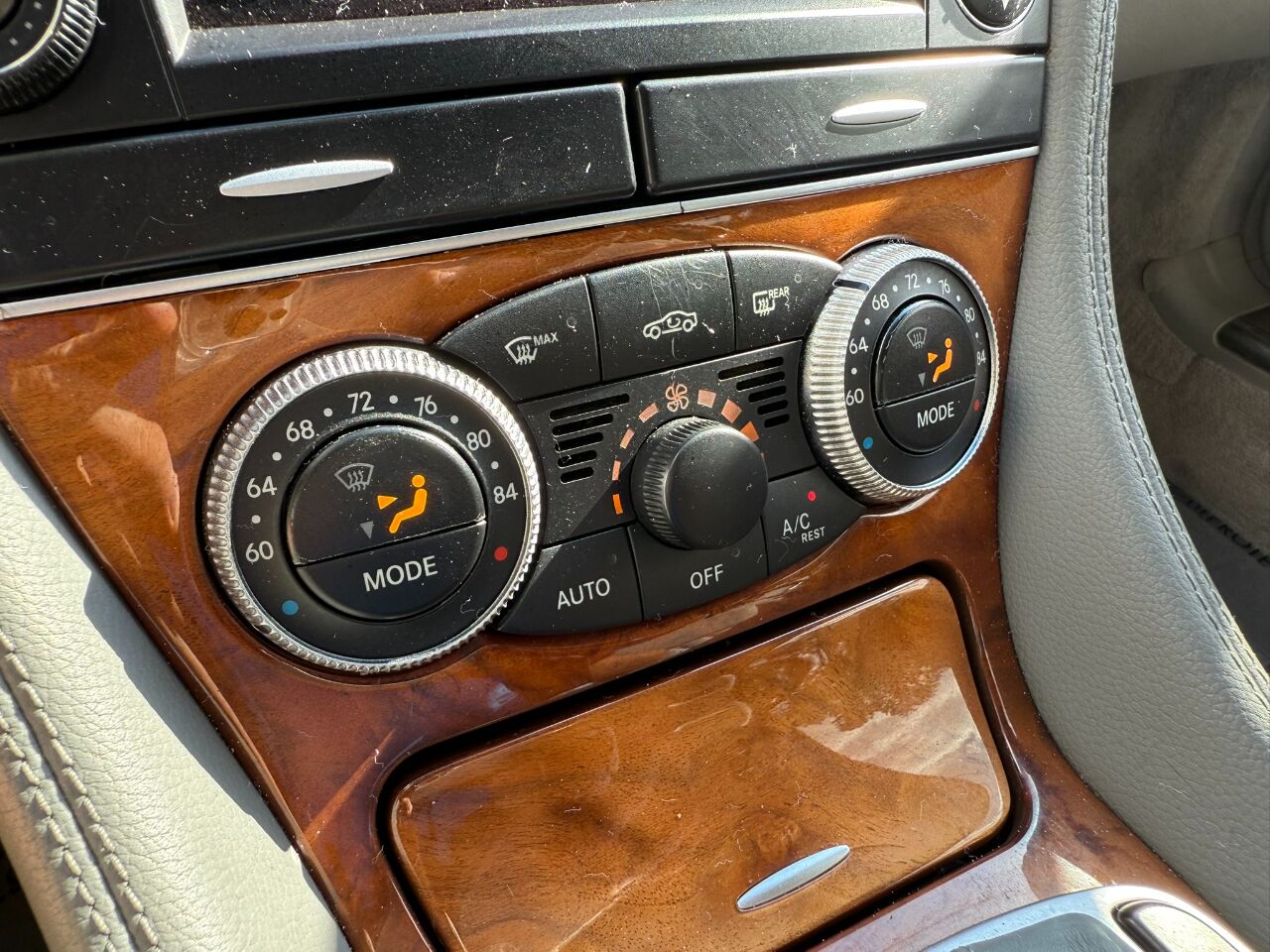 2012 Mercedes-Benz SL-Class 2dr Roadster SL 550 Jacksonville FL