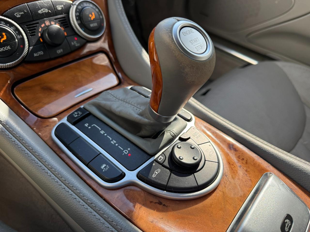 2012 Mercedes-Benz SL-Class 2dr Roadster SL 550 Jacksonville FL