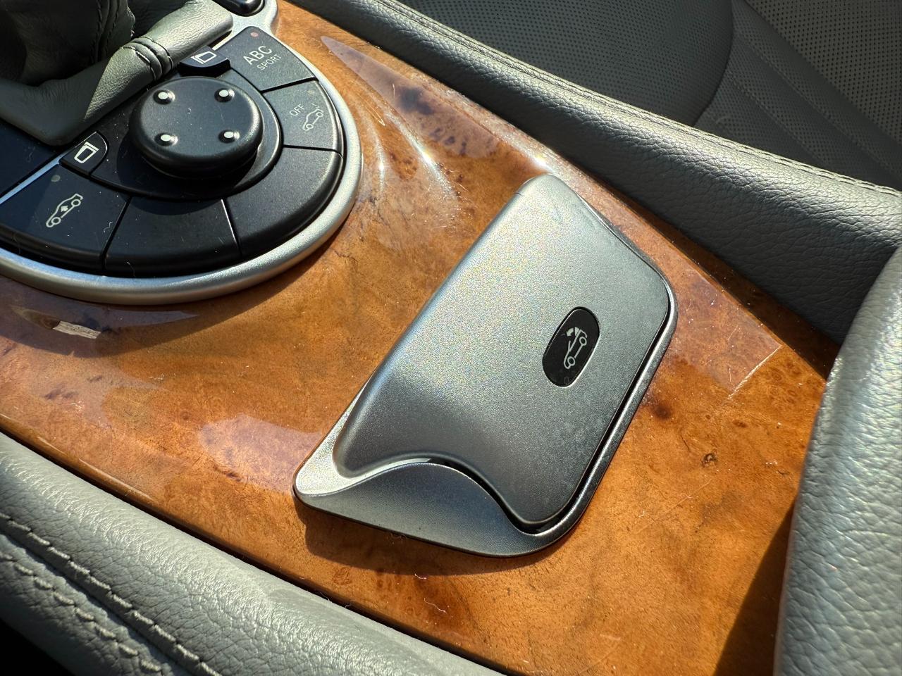 2012 Mercedes-Benz SL-Class 2dr Roadster SL 550 Jacksonville FL