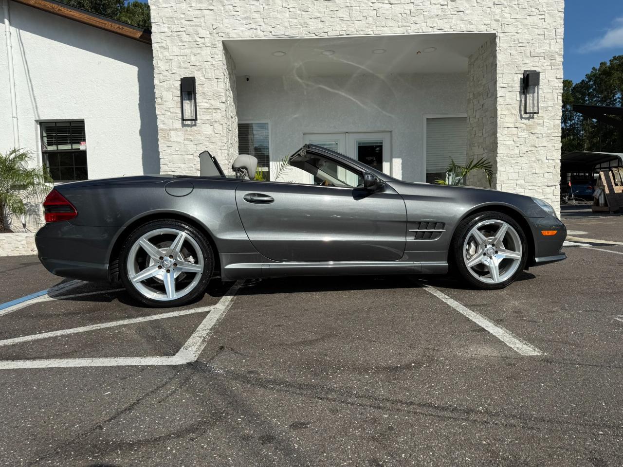 2012 Mercedes-Benz SL-Class 2dr Roadster SL 550 Jacksonville FL