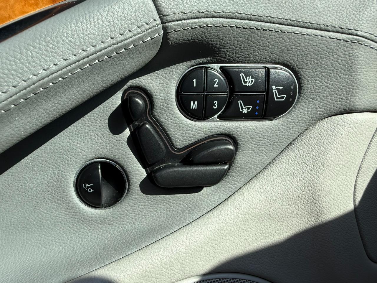 2012 Mercedes-Benz SL-Class 2dr Roadster SL 550 Jacksonville FL