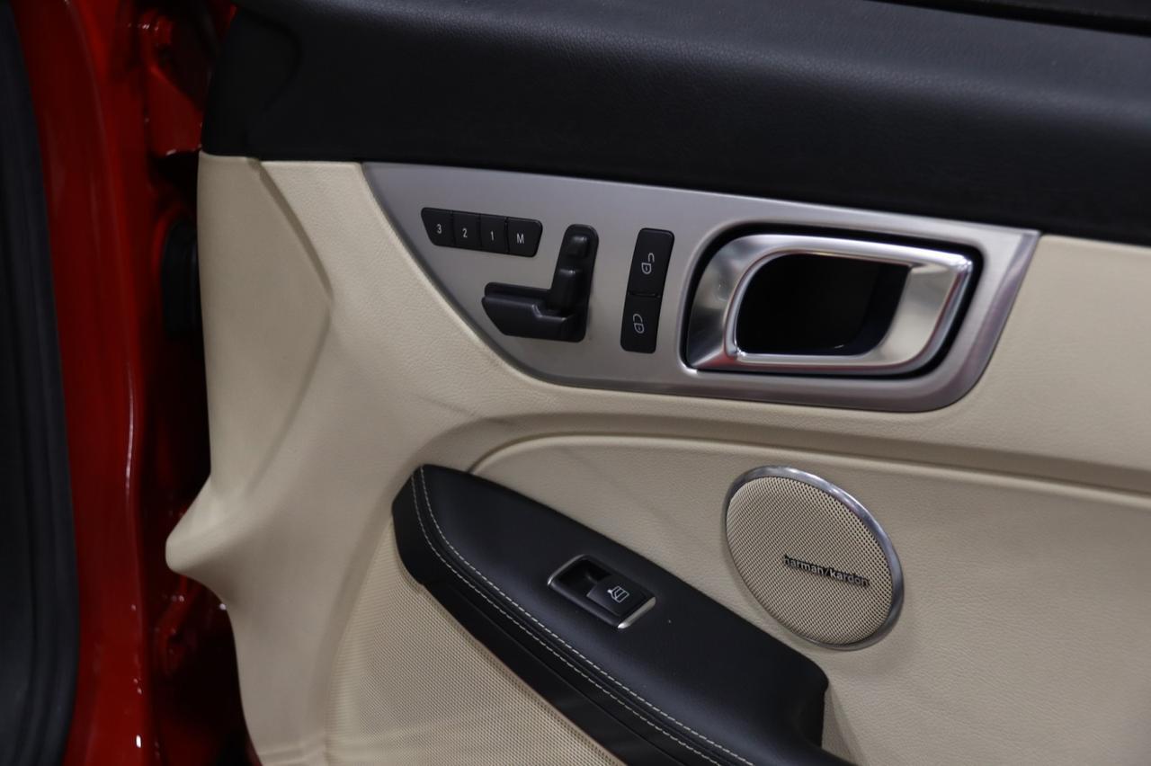 2012 Mercedes-Benz SLK 350 AMG Sport 2dr Roadster Skokie IL