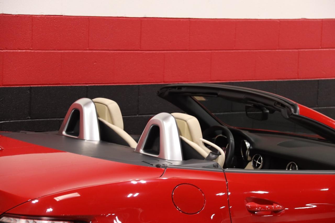 2012 Mercedes-Benz SLK 350 AMG Sport 2dr Roadster Skokie IL