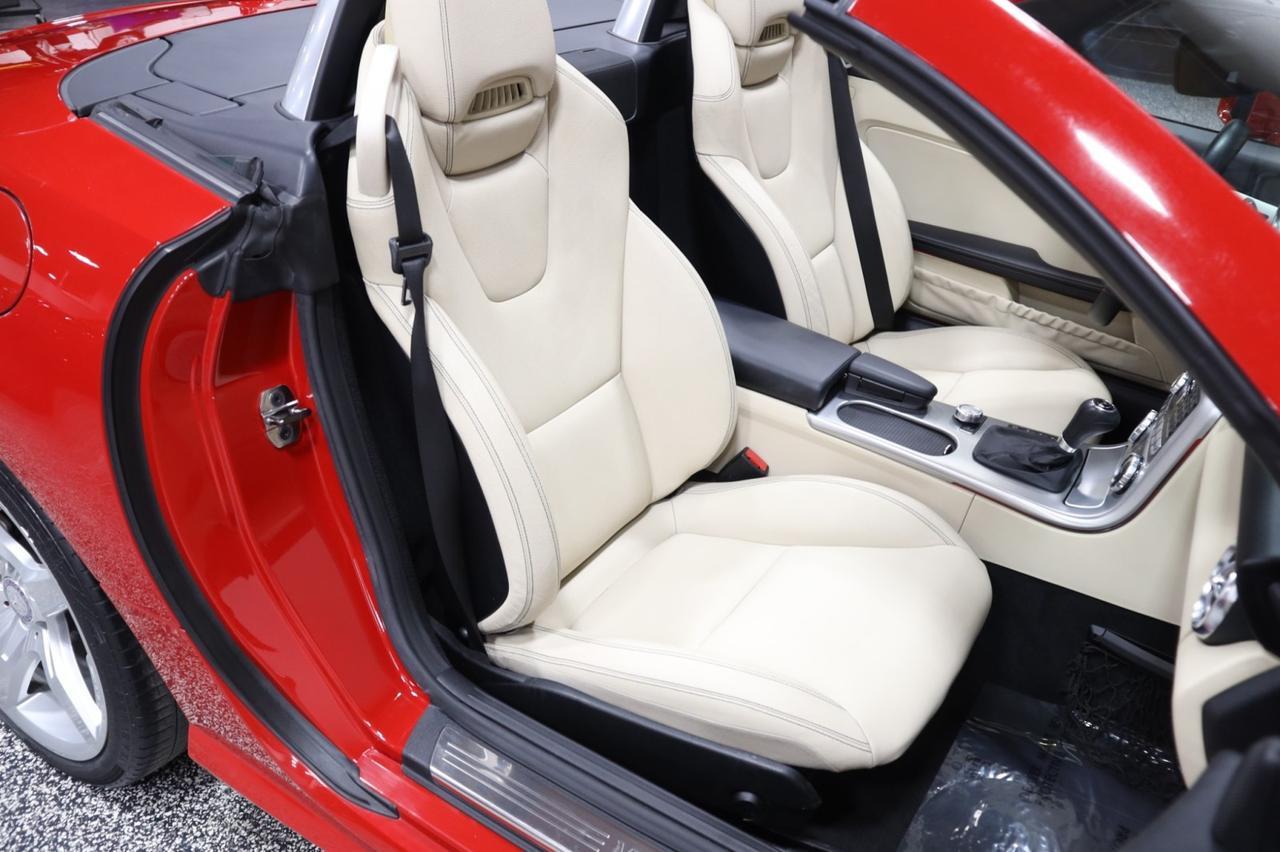 2012 Mercedes-Benz SLK 350 AMG Sport 2dr Roadster Skokie IL