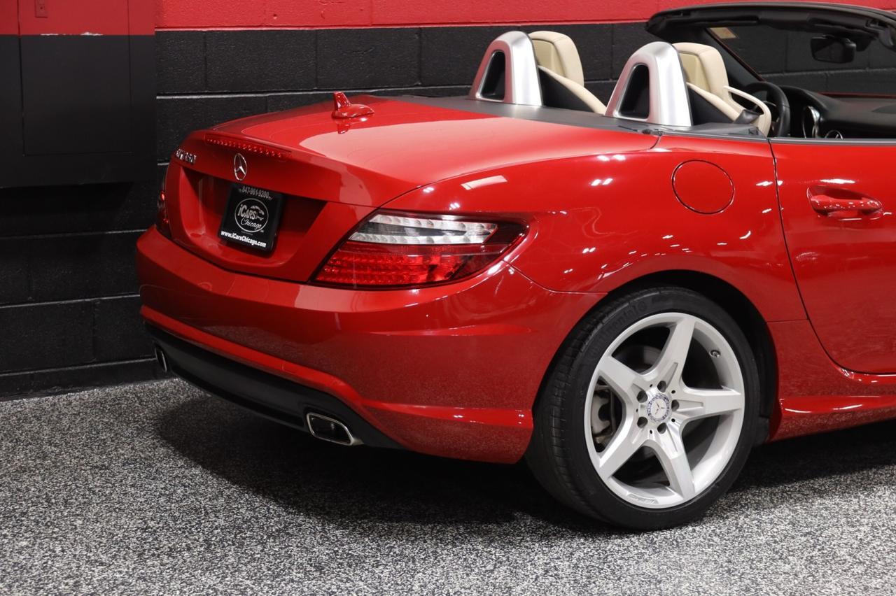 2012 Mercedes-Benz SLK 350 AMG Sport 2dr Roadster Skokie IL