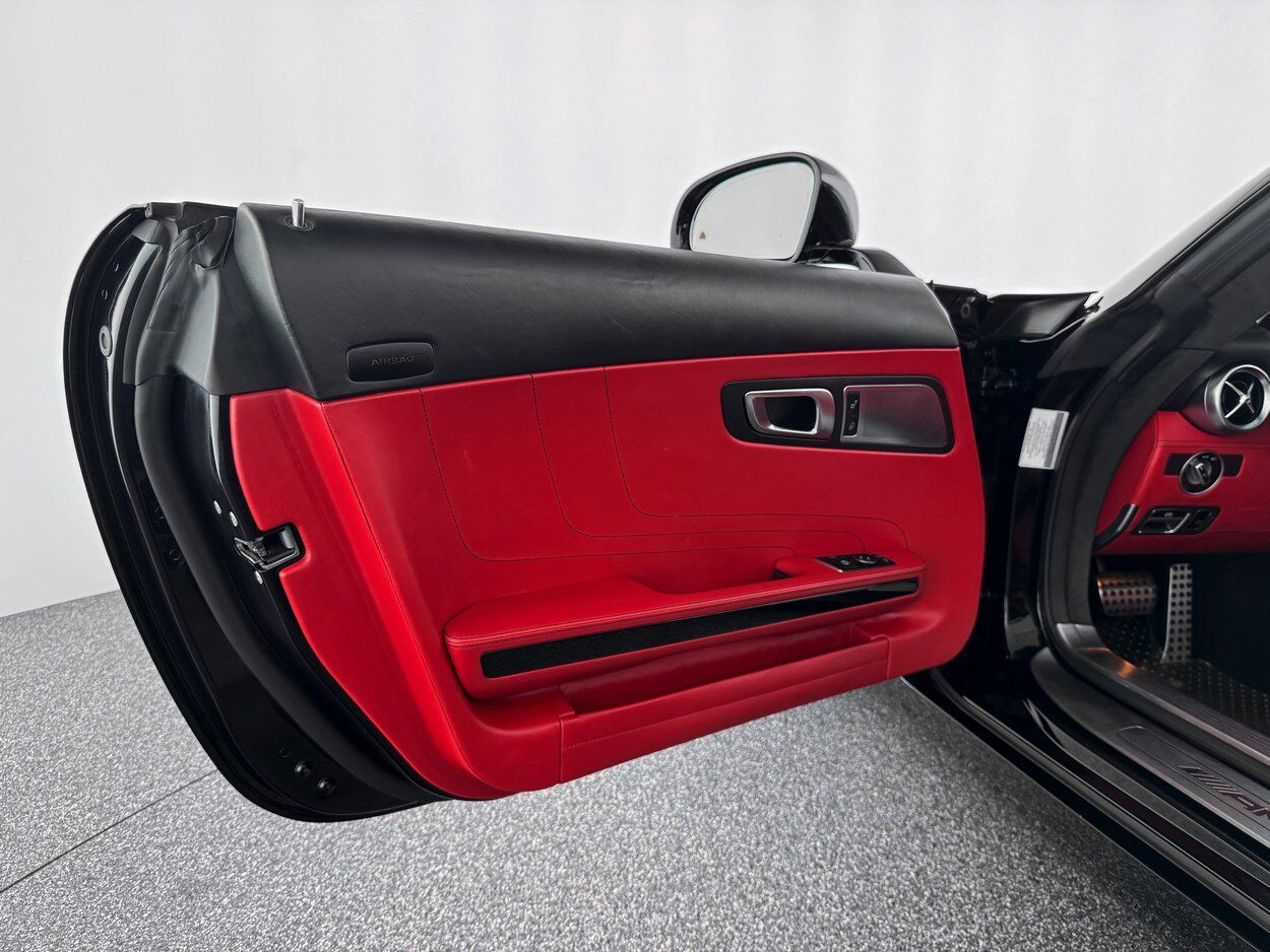 2012 Mercedes-Benz SLS AMG Roadster Bellevue WA