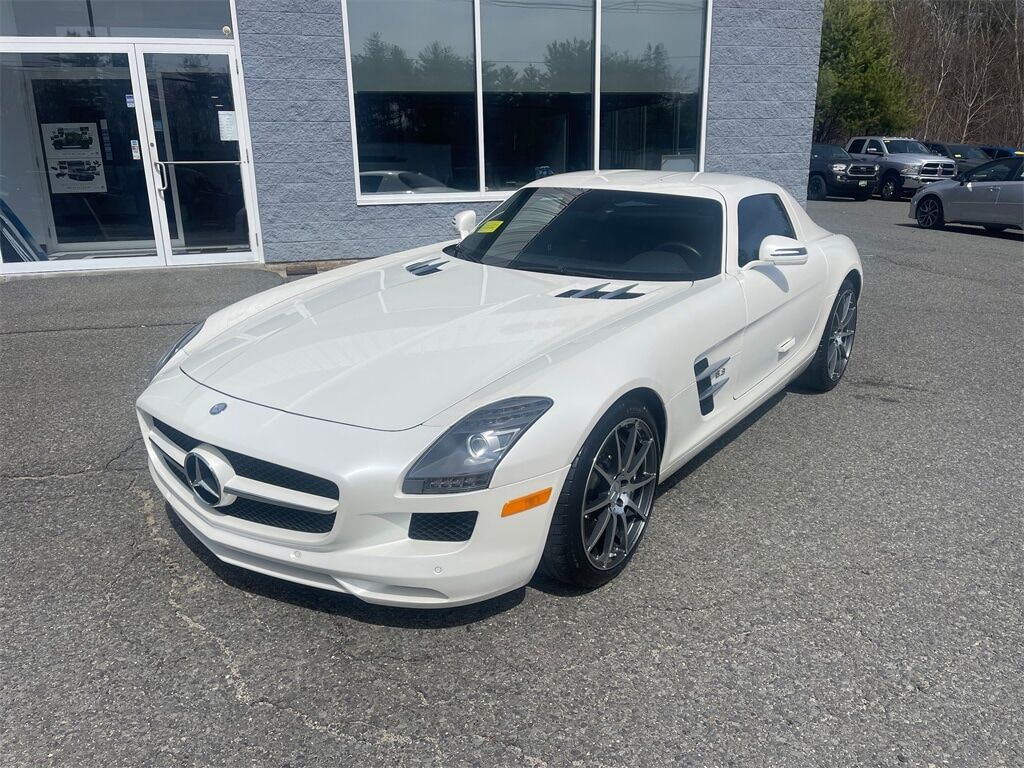 2012 Mercedes-Benz SLS AMG&Acirc;&reg; Base Orange MA