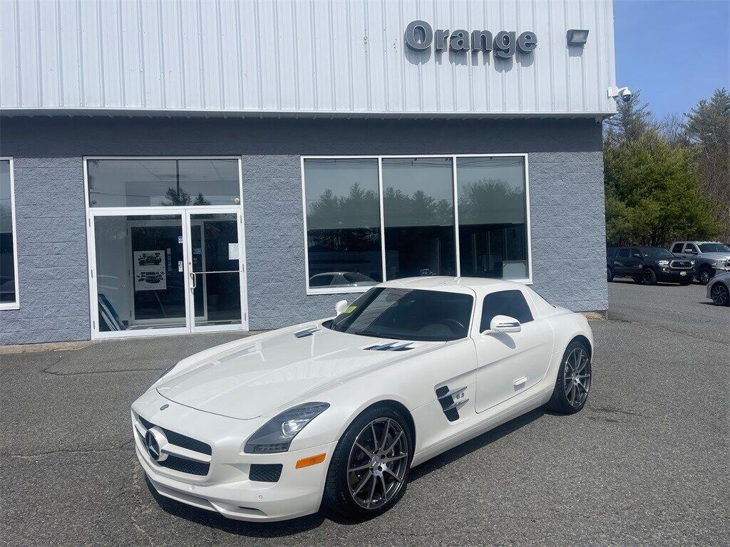 2012 Mercedes-Benz SLS AMG&Acirc;&reg; Base Orange MA