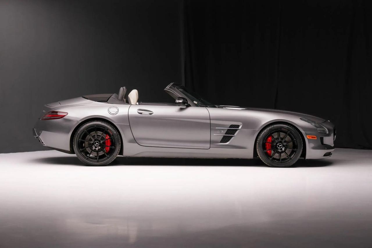 2012 Mercedes-Benz SLS AMG&reg; Base