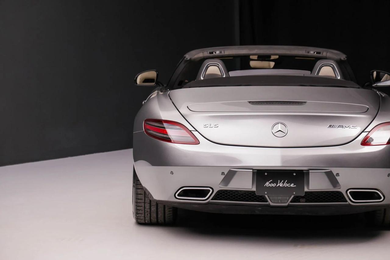 2012 Mercedes-Benz SLS AMG&reg; Base