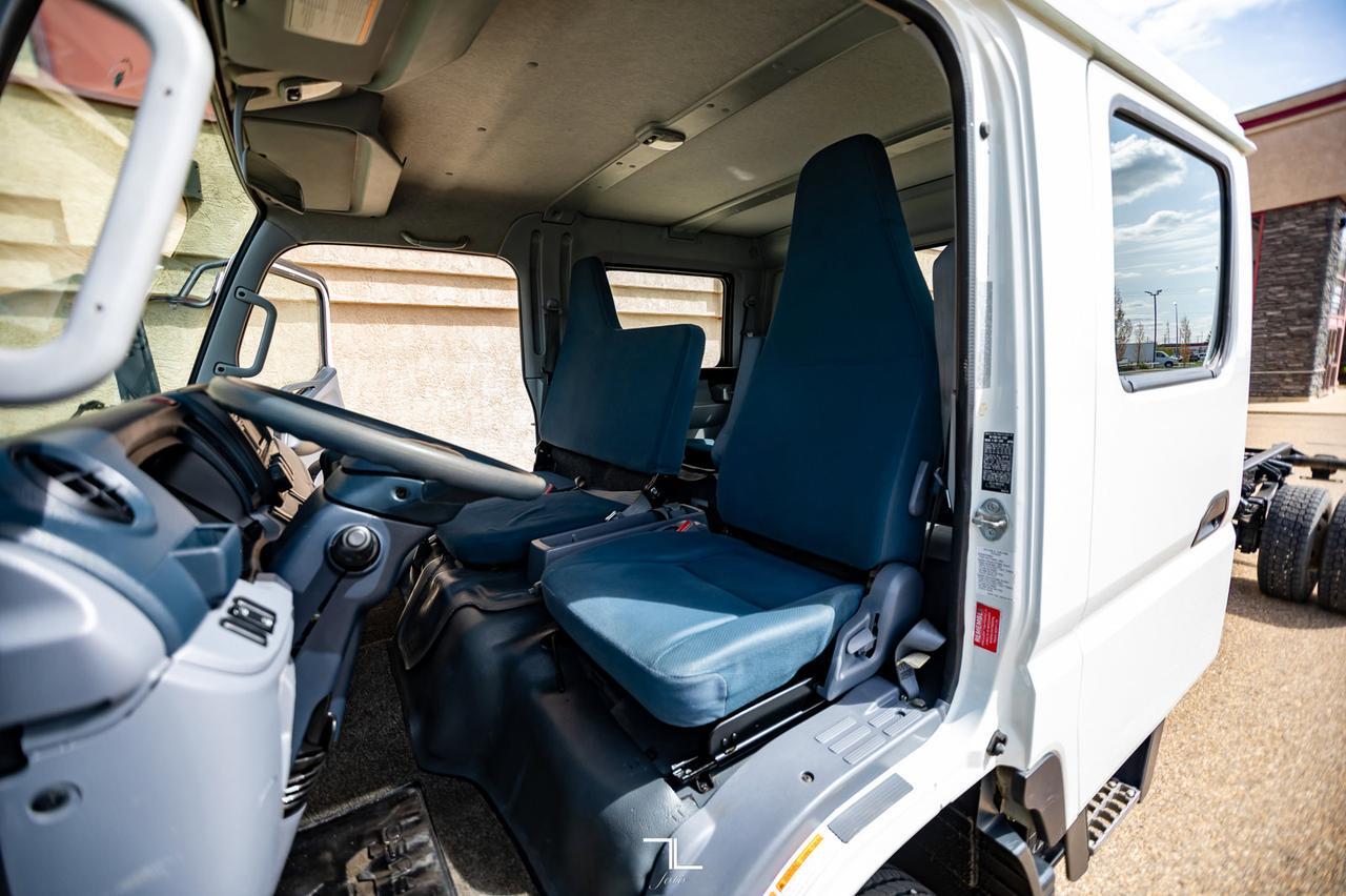 2012 Mitsubishi Fuso 4x2 Crew Cab & Chassis Diesel Red Deer AB