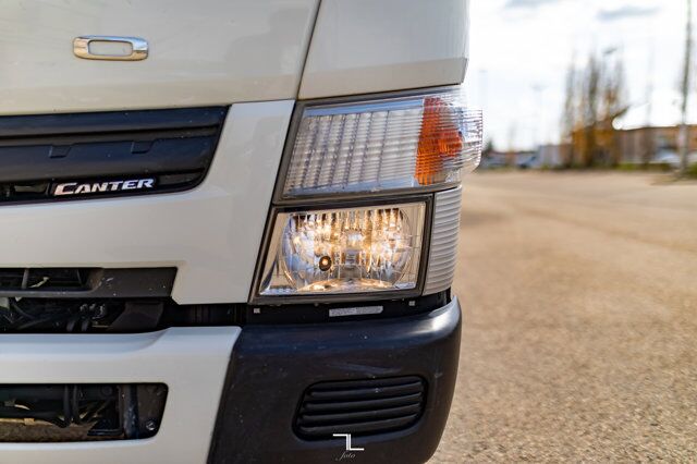 2012 Mitsubishi Fuso 4x2 Crew Cab & Chassis Diesel Red Deer AB