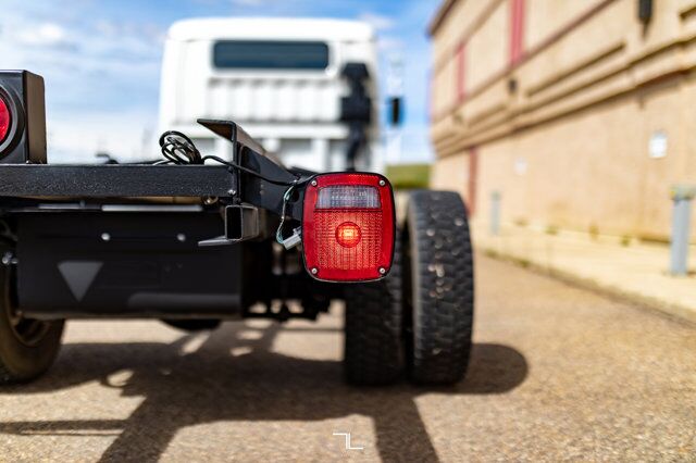 2012 Mitsubishi Fuso 4x2 Crew Cab & Chassis Diesel Red Deer AB