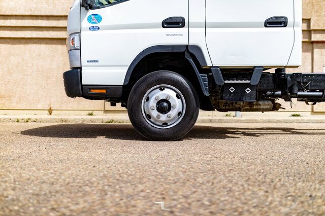 2012 Mitsubishi Fuso 4x2 Crew Cab & Chassis Diesel Red Deer AB