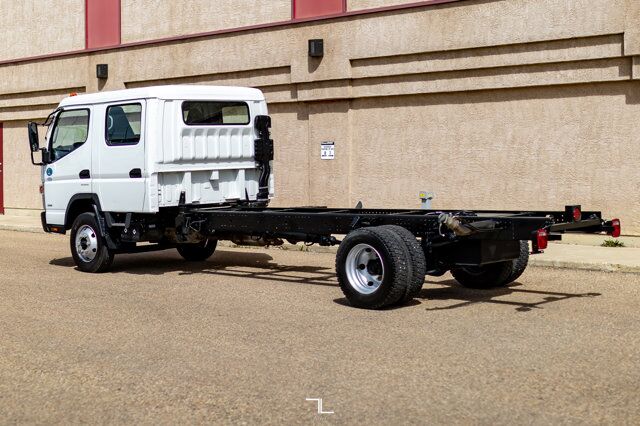 2012 Mitsubishi Fuso 4x2 Crew Cab & Chassis Diesel Red Deer AB