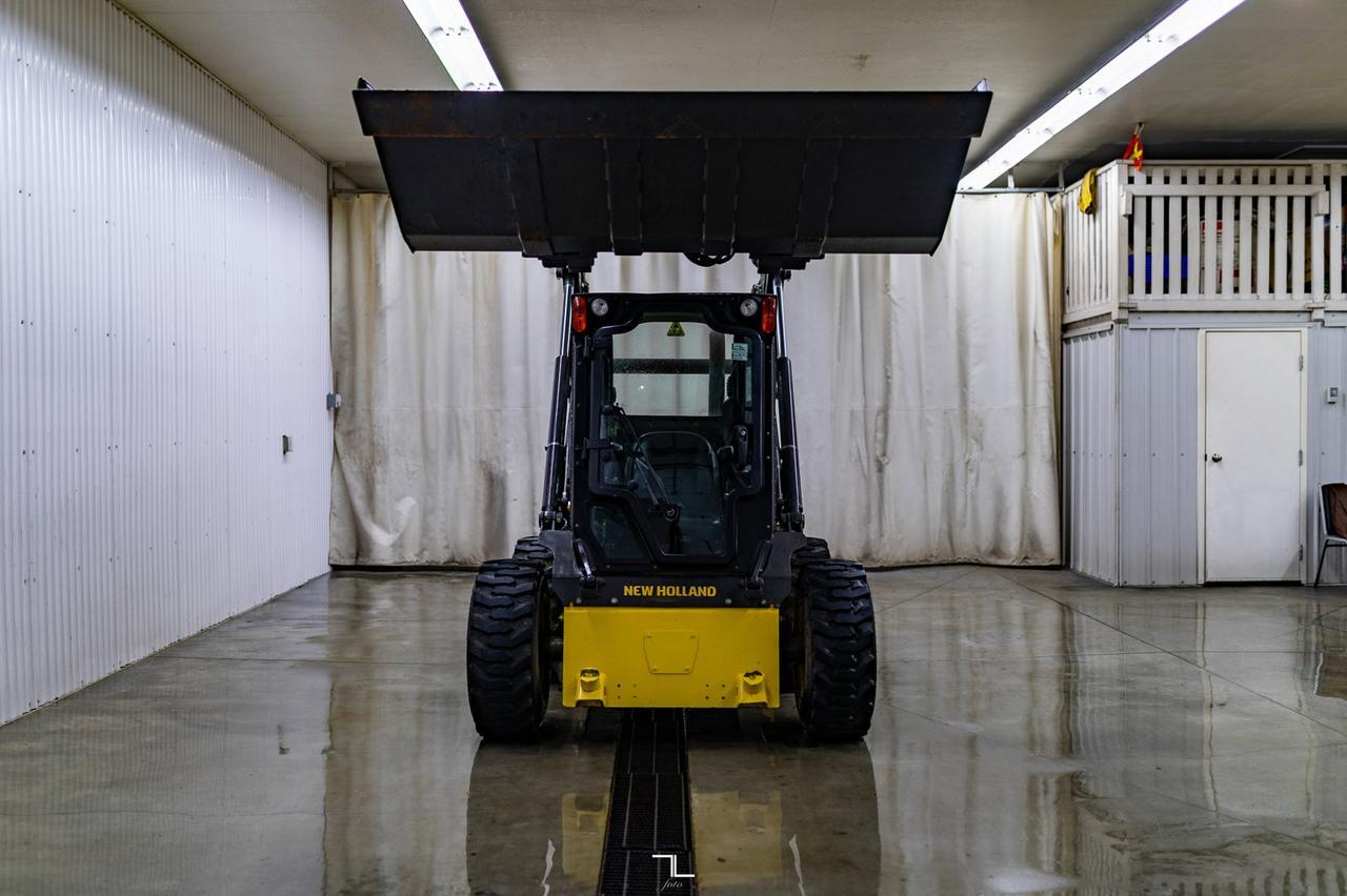 2012 New Holland L230 Skid Steer Diesel Red Deer AB