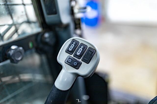 2012 New Holland L230 Skid Steer Diesel Red Deer AB