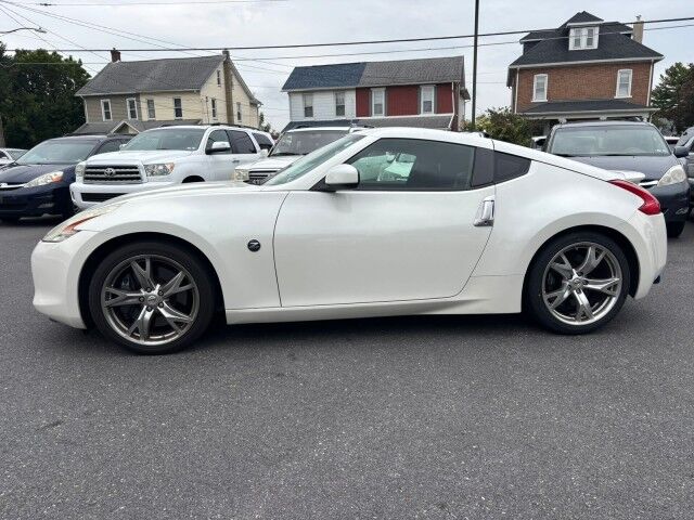2012 Nissan 370Z  Whitehall PA
