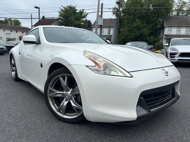2012 Nissan 370Z  Whitehall PA