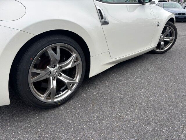 2012 Nissan 370Z  Whitehall PA