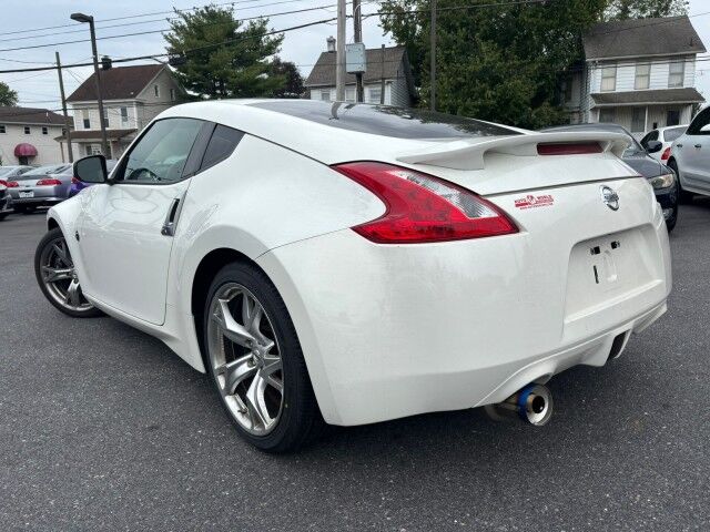 2012 Nissan 370Z  Whitehall PA