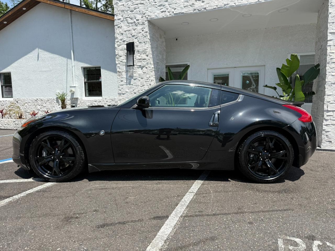 2012 Nissan 370Z 2dr Cpe Auto Touring
