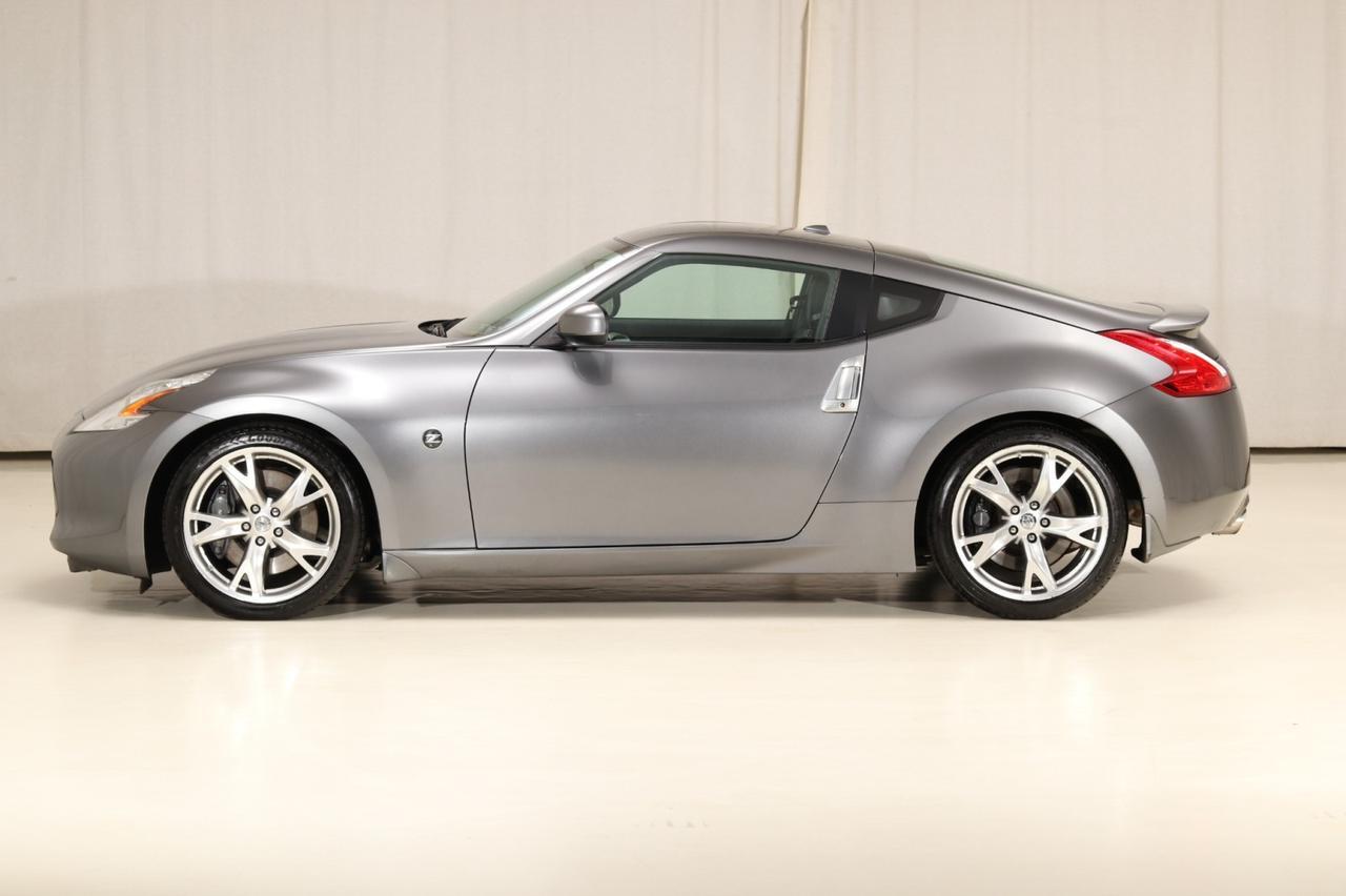 2012 Nissan 370Z Touring 6-Speed Manual 1-Owner West Chester PA